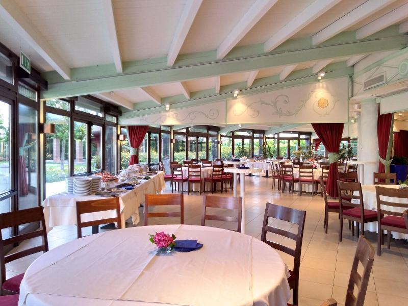 Hotel Novarello Resort&Spa Granozzo con Monticello Eksteriør bilde