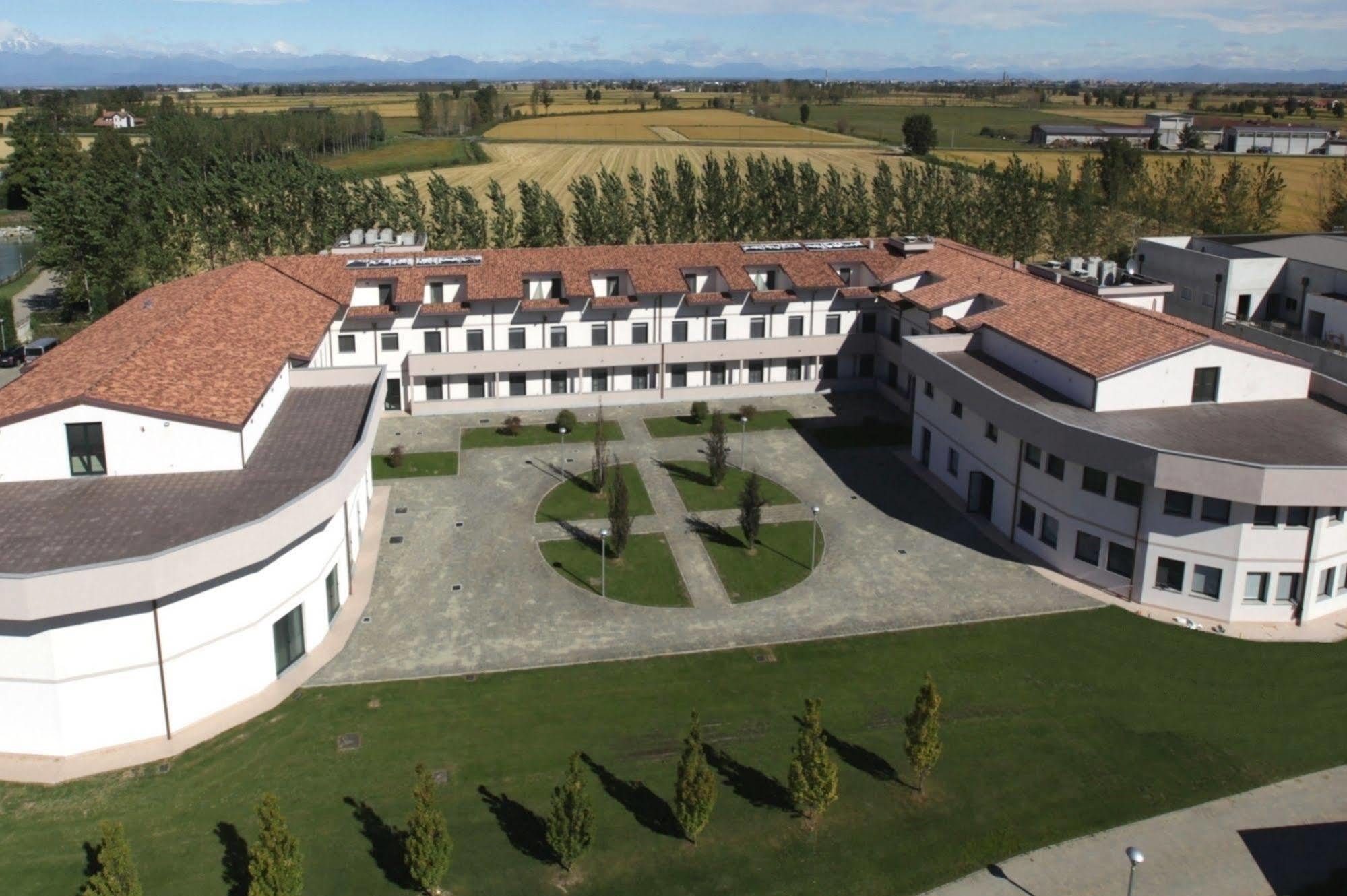 Hotel Novarello Resort&Spa Granozzo con Monticello Eksteriør bilde